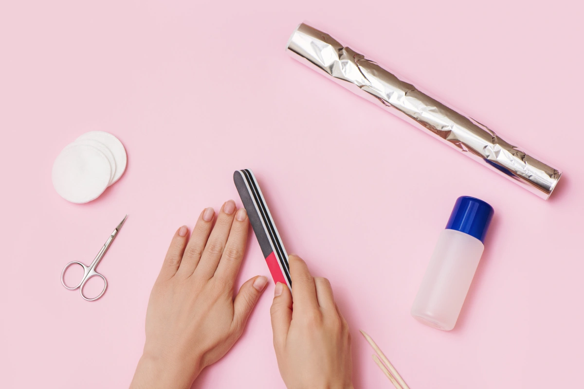 Your Nail Tech Hates This: The Wrong Way to Remove Gel Polish at Home